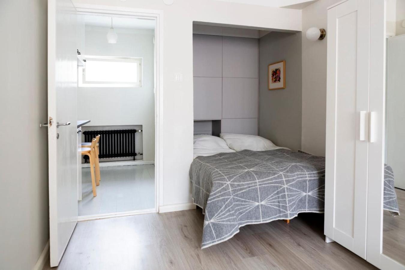 Vintage Modern By Sea - Eiranranta *